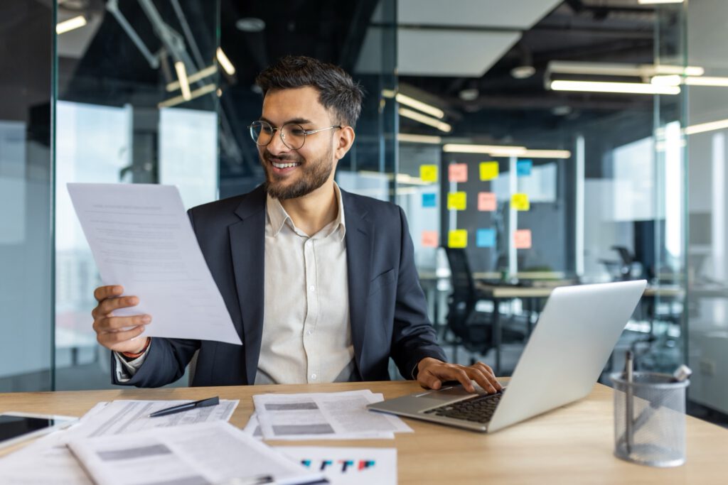 Online Marketing Berater - Ein Mann